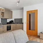 Schoene 2-raum-wohnung Im Zentrum * Waltershausen