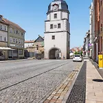 Schoene 2-raum-wohnung Im Zentrum *