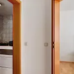 Schoene 2-raum-wohnung Im Zentrum Apartmán Waltershausen
