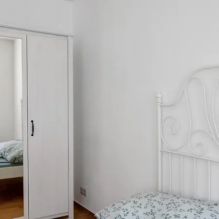 Schoene 2-raum-wohnung Im Zentrum Apartment Waltershausen