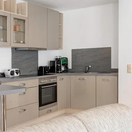 Schoene 2-raum-wohnung Im Zentrum Apartment Waltershausen