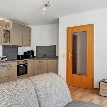 Schoene 2-raum-wohnung Im Zentrum דירה *