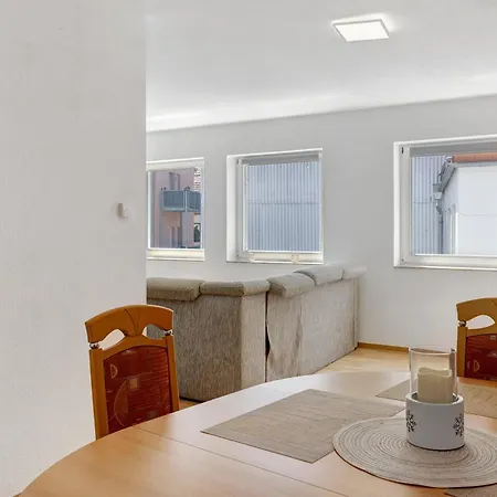 Apartmán Schoene 2-raum-wohnung Im Zentrum