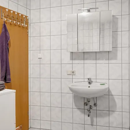 Schoene 2-raum-wohnung Im Zentrum * Waltershausen