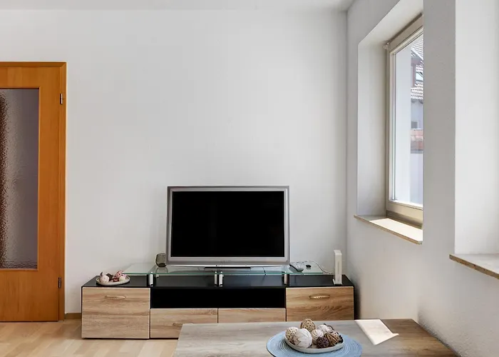 Schoene 2-raum-wohnung Im Zentrum * Waltershausen