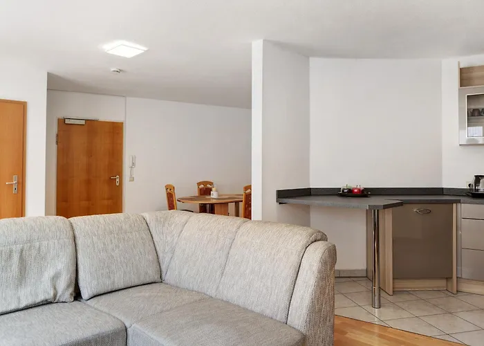 Schoene 2-raum-wohnung Im Zentrum