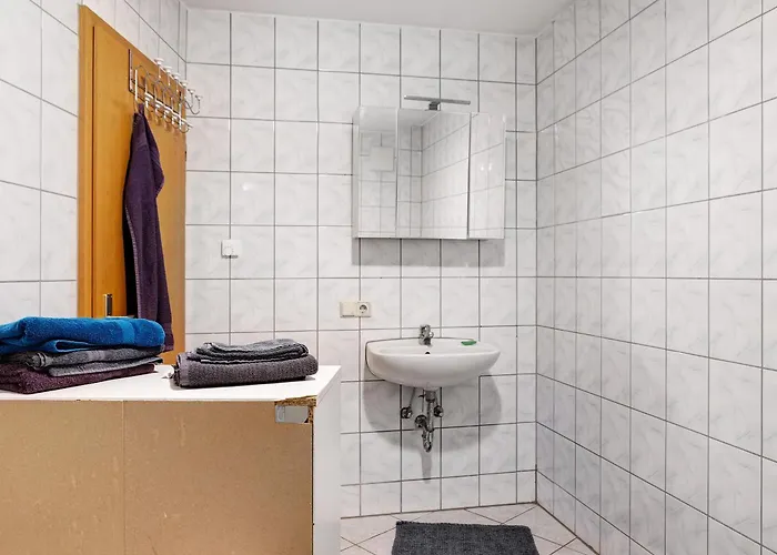 Schoene 2-raum-wohnung Im Zentrum Appartement